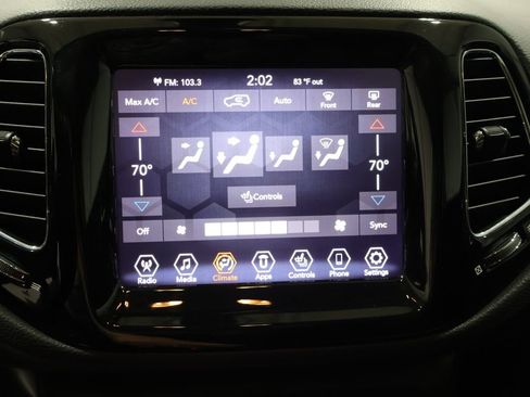 Used 2020 Jeep Compass Limited w/ Rear Convenience Group AWD/4WD image 30