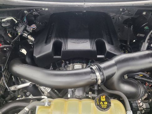 Used 2019 Ford F150 XLT w/ Equipment Group 302A Luxury AWD/4WD image 30