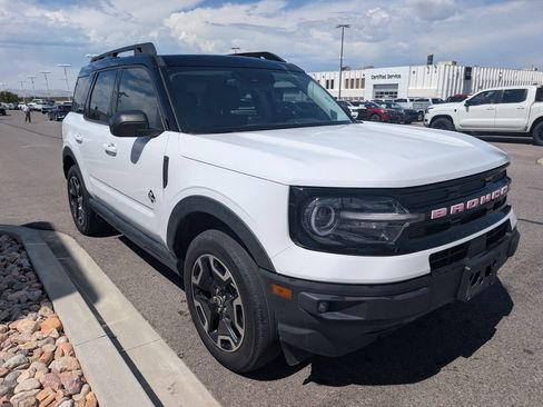 Used 2024 Ford Bronco Sport Outer Banks w/ Tech Package AWD/4WD image 4
