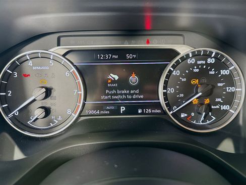 Used 2023 Nissan Rogue SV AWD/4WD image 14