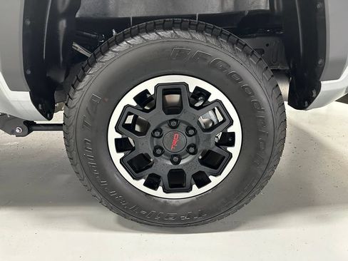 Used 2026 Toyota Tacoma TRD Off-Road AWD/4WD image 64