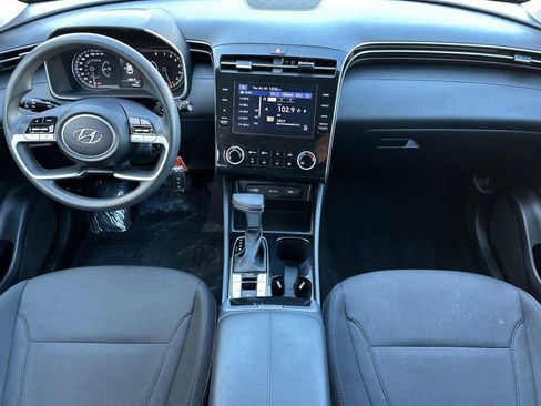 Used 2022 Hyundai Tucson SE w/ Cargo Package image 13