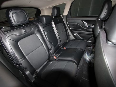 Used 2026 Lincoln Corsair Grand Touring image 26