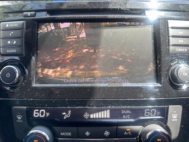 Used 2019 Nissan Rogue SV FWD image 18