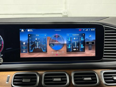 Used 2024 Mercedes-Benz GLE 53 AMG 4MATIC image 53