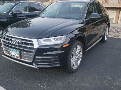 Used 2019 Audi Q5 2.0T Premium Plus AWD/4WD image 1