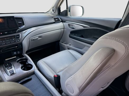 Used 2021 Honda Pilot Special Edition image 21