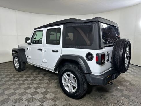 Used 2022 Jeep Wrangler Unlimited Sport image 5