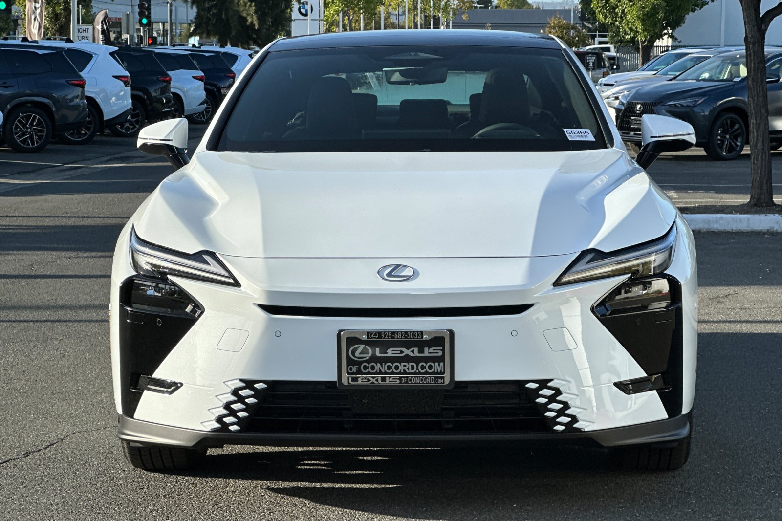 New 2026 Lexus ES 350h w/ Cold Area Package FWD image 6