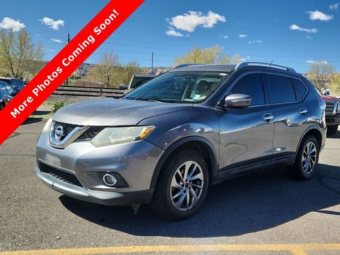 Used 2015 Nissan Rogue SL w/ SL Premium Package image 4