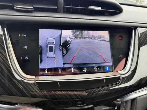 Used 2021 Cadillac XT6 Premium Luxury image 27
