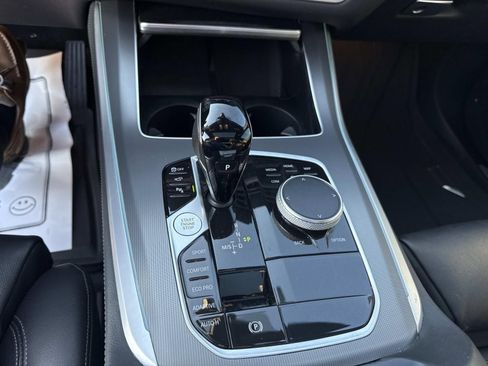 Used 2022 BMW X5 sDrive40i w/ Premium Package image 27