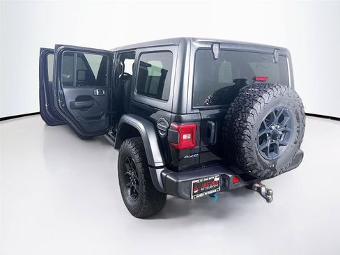 Used 2024 Jeep Wrangler Unlimited AWD/4WD image 35