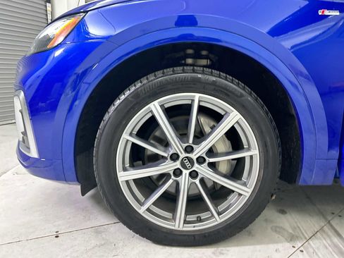 Used 2021 Audi Q5 e Premium Plus w/ Premium Plus Package image 19