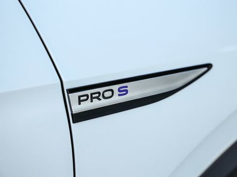 New 2026 Volkswagen ID.4 Pro S image 13