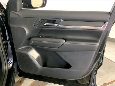 Used 2026 GMC Terrain Elevation FWD image 25