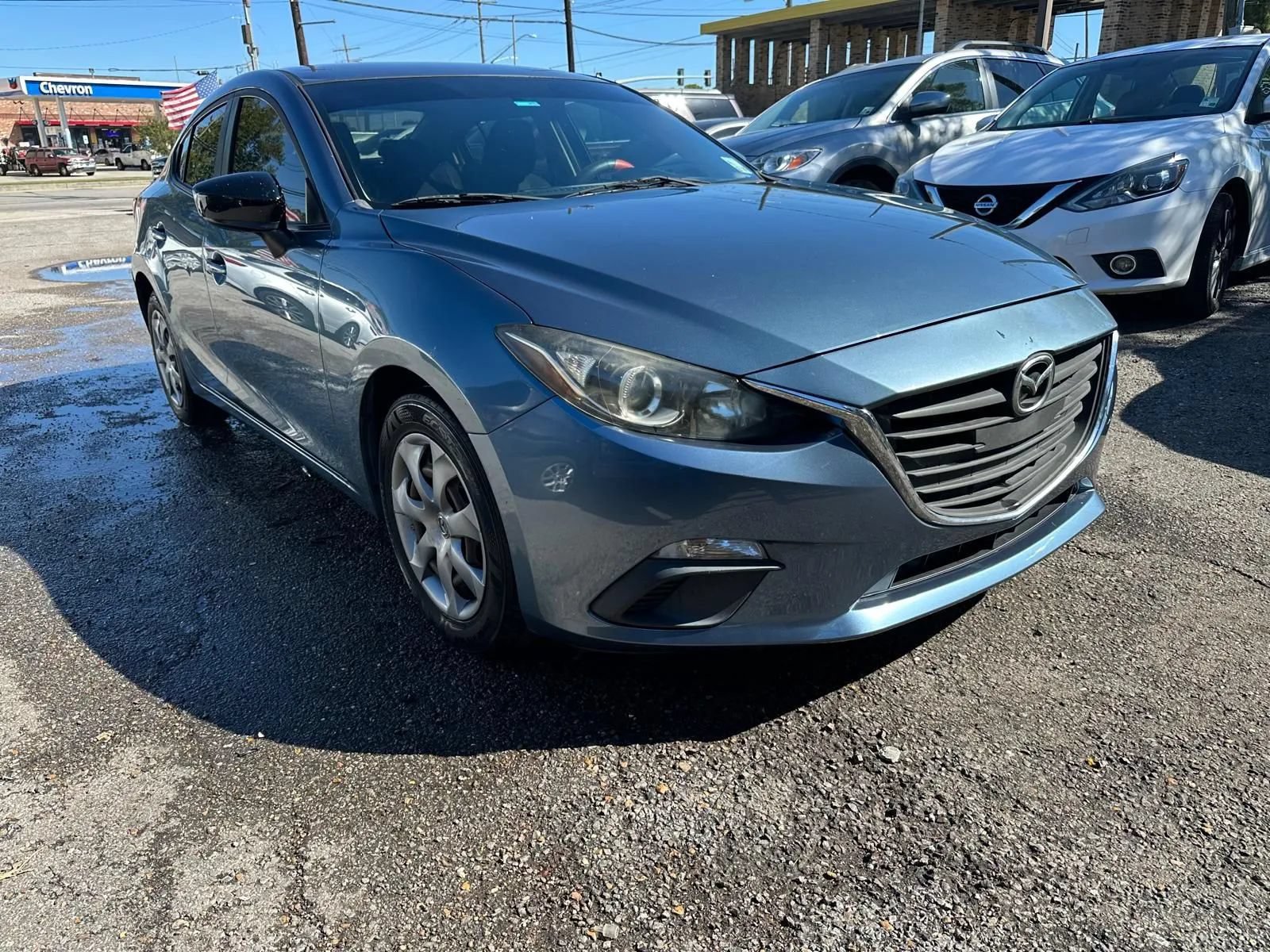 Used 2015 MAZDA MAZDA3 i SV FWD image 1