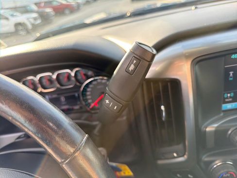 Used 2018 Chevrolet Silverado 1500 LT w/ All Star Edition image 23