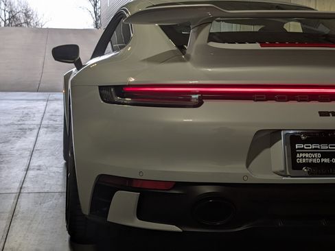 Certified 2024 Porsche 911 Carrera T image 10