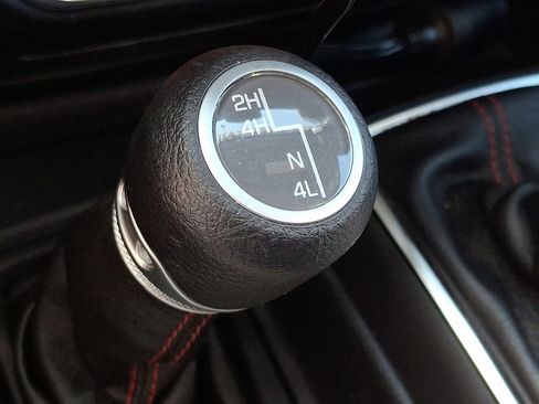 Used 2020 Jeep Gladiator Rubicon w/ Cold Weather Group image 24