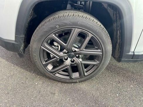 New 2026 Jeep Compass Latitude image 46