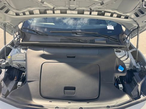 New 2026 Volvo EX30 Cross Country Ultra image 16