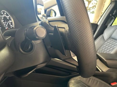 Used 2022 Mitsubishi Outlander SEL AWD/4WD image 45