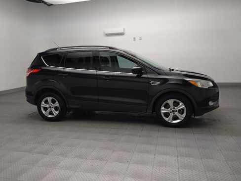 Used 2015 Ford Escape SE w/ Equipment Group 201A image 11