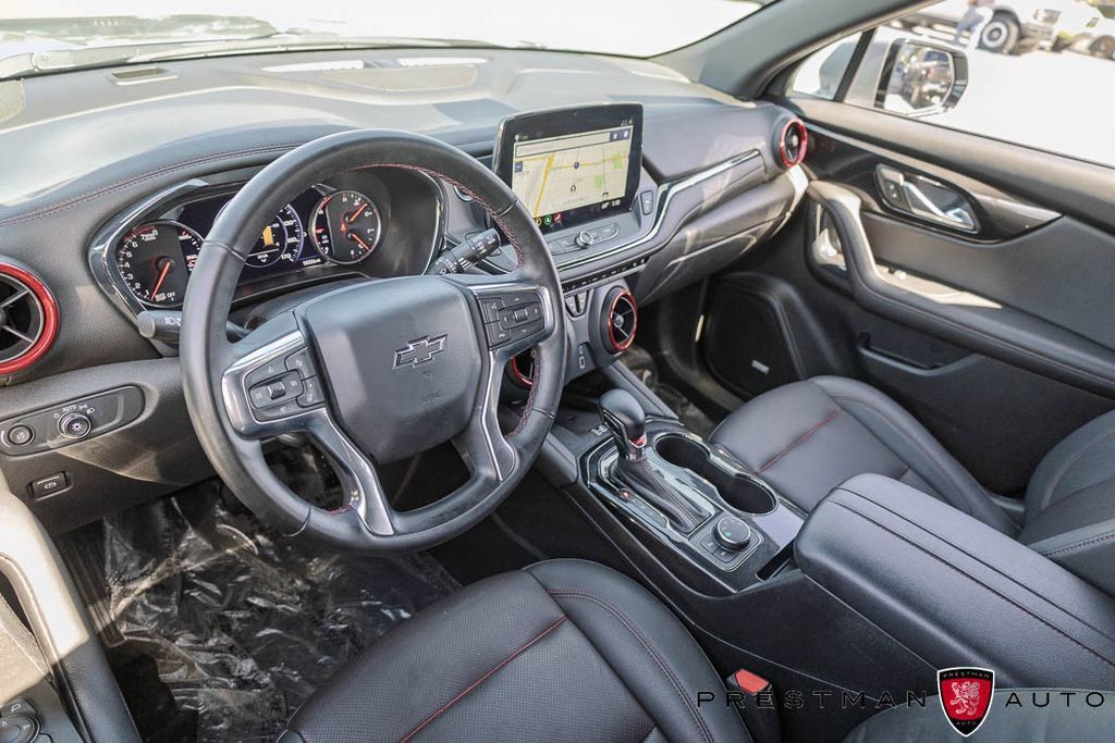 Used 2024 Chevrolet Blazer RS w/ Enhanced Convenience Package AWD/4WD image 23