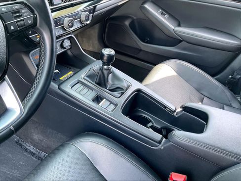 Used 2022 Honda Civic Sport Touring image 19