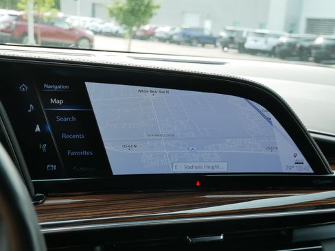 Used 2023 Cadillac Escalade ESV Premium Luxury w/ LPO, Radiant Package AWD/4WD image 22