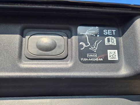 Certified 2024 Ford Mustang Mach-E GT image 9