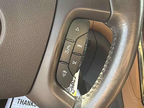 Used 2013 Buick Enclave Premium AWD/4WD image 27