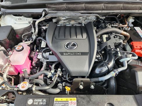 Certified 2025 Lexus RX 350 Premium Plus w/ Accessory Package (Z1) image 38