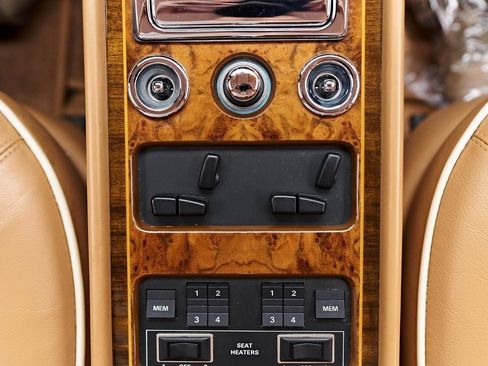 Used 1990 Rolls-Royce Silver Spur image 89