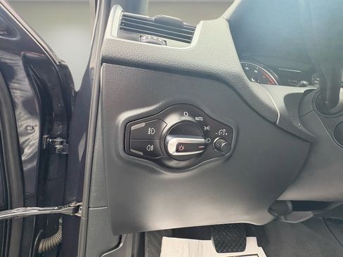 Used 2016 Audi Q5 2.0T Premium Plus w/ Technology Package image 10