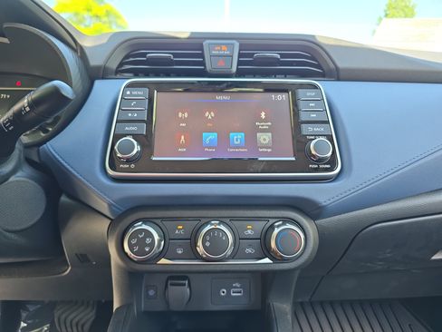 New 2025 Nissan Versa SV w/ Trunk Package image 19