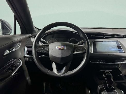 Used 2023 Cadillac XT4 Luxury w/ LPO, Onyx Lite Package image 12