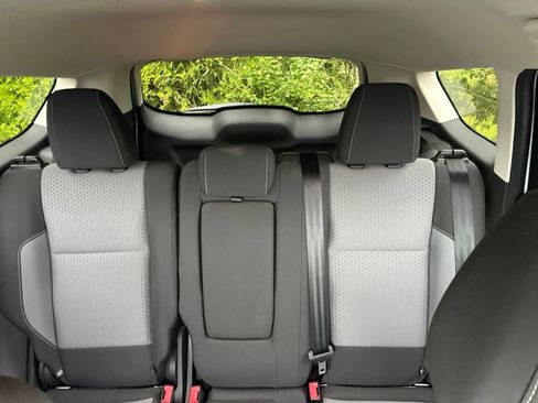 Used 2017 Ford Escape SE AWD/4WD image 8
