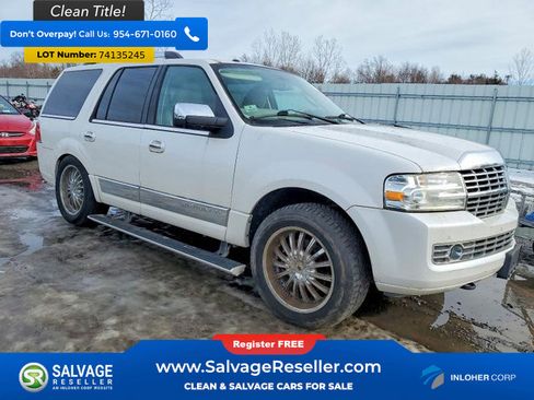 Used 2013 Lincoln Navigator w/ HD Trailer Tow Pkg image 5