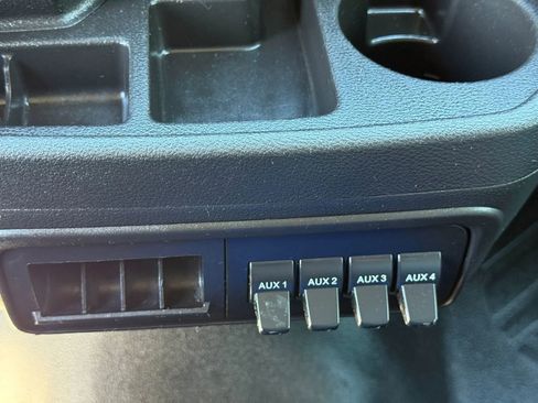 Used 2018 Ford Transit 150 130 Low Roof w/ Exterior Upgrade Package image 22