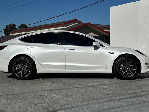 Used 2019 Tesla Model 3 Long Range image 3