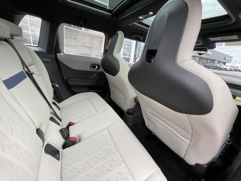 New 2026 MINI Cooper 4-Door Hardtop FWD image 11