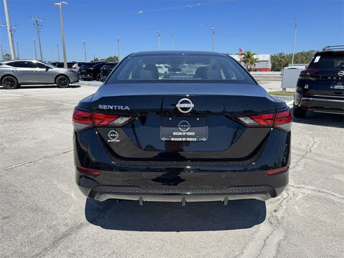 New 2025 Nissan Sentra S image 5