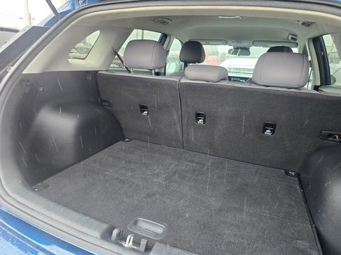 Used 2020 Kia Niro LXS image 18