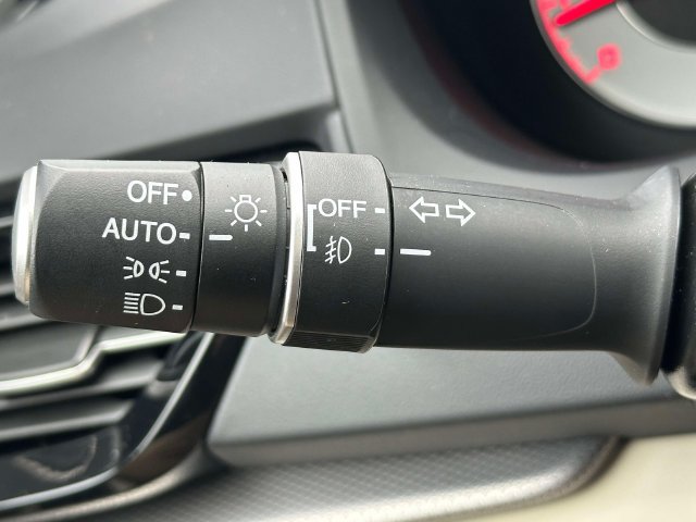 Used 2025 Acura RDX w/ Advance Package AWD/4WD image 25