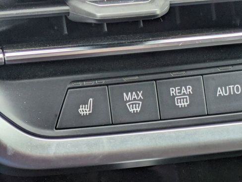 Used 2022 BMW X3 sDrive30i w/ Premium Package 2 RWD image 23
