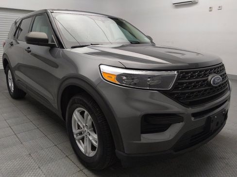 Used 2023 Ford Explorer 4WD image 13