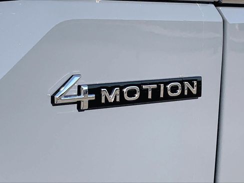 New 2026 Volkswagen Atlas SE AWD/4WD image 15