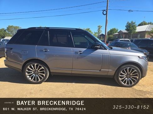Used 2020 Land Rover Range Rover HSE image 32